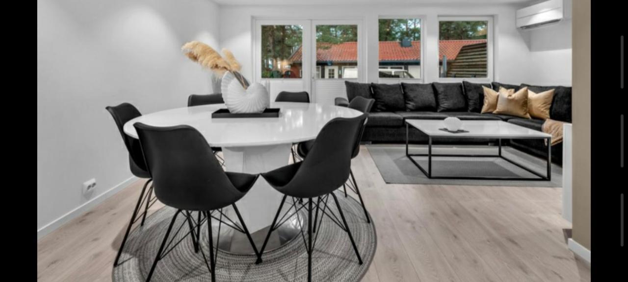Hytte Med 4 Soverom Kristiansand Extérieur photo